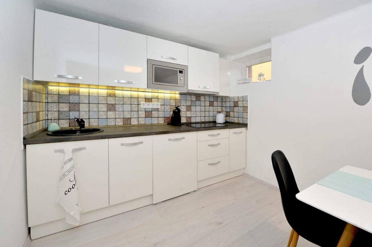 Pure Apartman Pécs Extérieur photo